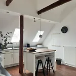 Charmante Dachgeschosswohnung In * Lage (Lippe)