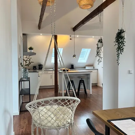 Charmante Dachgeschosswohnung In Lage (Lippe)