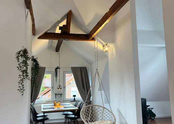 Charmante Dachgeschosswohnung In * Lage (Lippe)