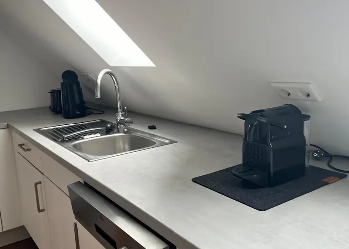 Charmante Dachgeschosswohnung In Lage (Lippe)