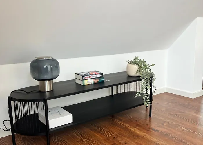 Lejlighed Charmante Dachgeschosswohnung In *