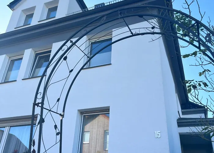 Charmante Dachgeschosswohnung In